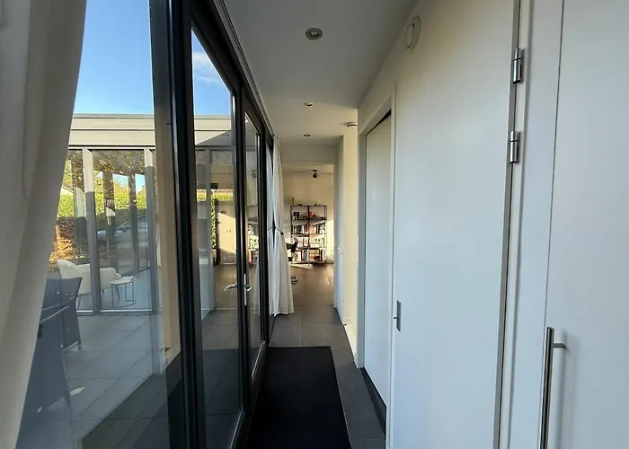 度假居 Modern With Cinema 埃尔默洛